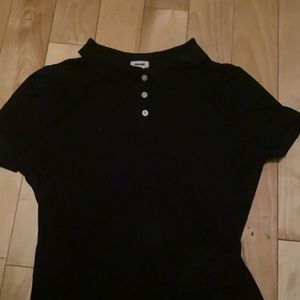 Black t-shirt
